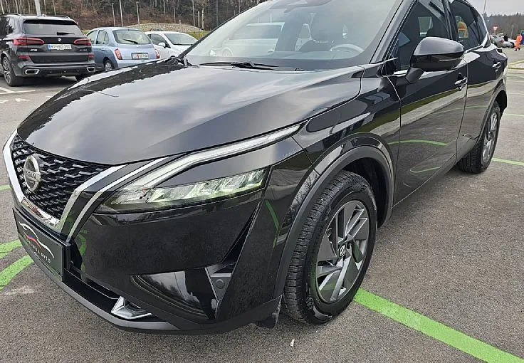 Zunanja slika - Nissan Qashqai - 1.3 DIG-T 158 N-CONNECTA CVT|fullLED|navi|keyless - 1