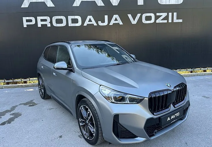 Zunanja slika - BMW X1 - serija :  xDrive23d MAT SIV-MSPORT-VK-USNJE-KAMERA-19COL - 2