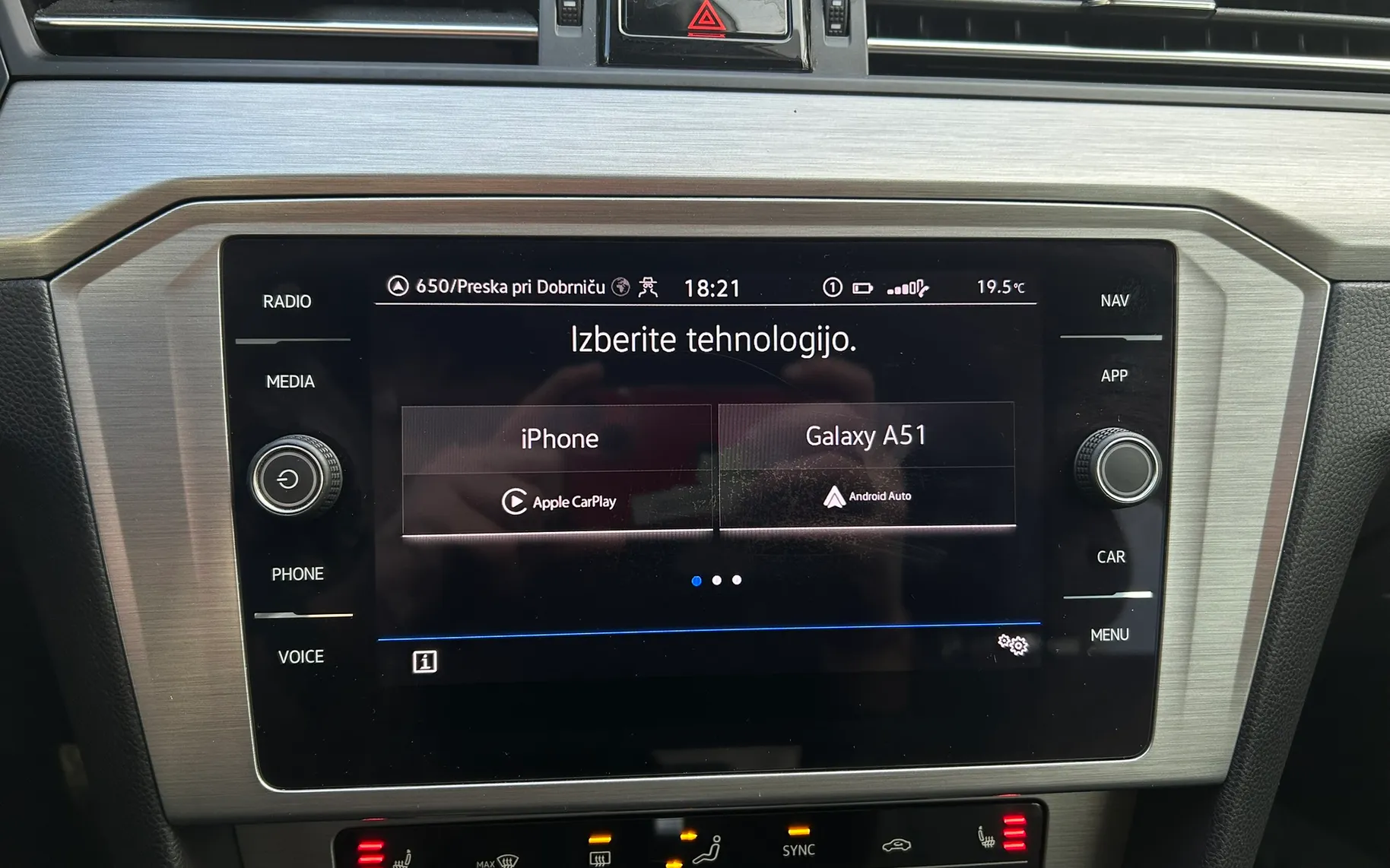 Notranja slika - VW Passat - Variant 2.0 TDI DSG, ELKTRIČNA KLJUKA, KAMERA Premium - 12