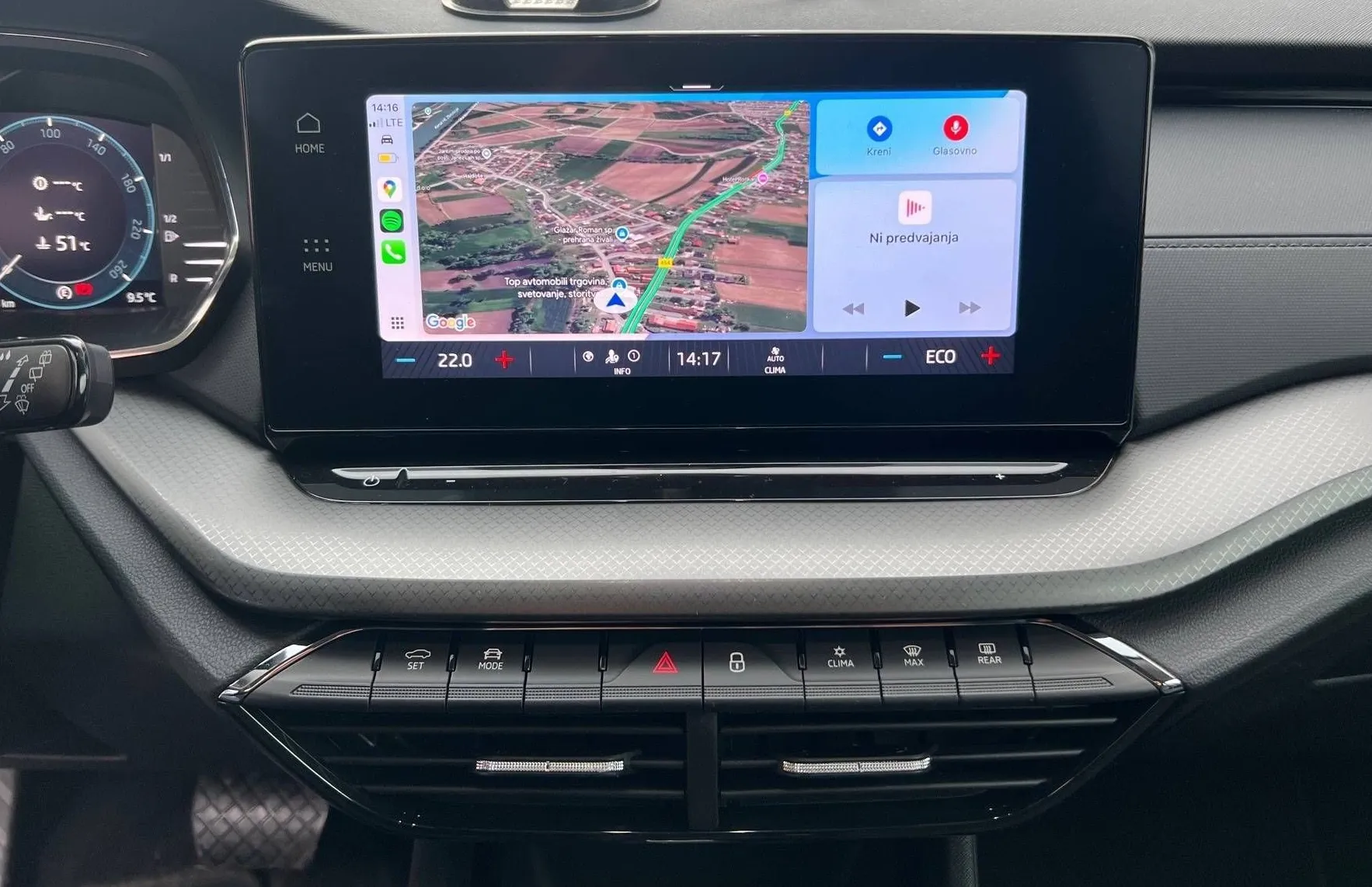 Zunanja slika - Škoda Octavia - 1.4 TSI AUT. FULL LED NAVI TEMP PDC - 15