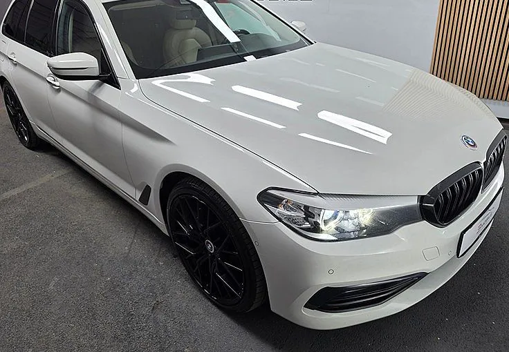Zunanja slika - BMW Serija 5 - Touring: 520d xDrive Avt. SportLine ACC-20COL-USNJE - 2