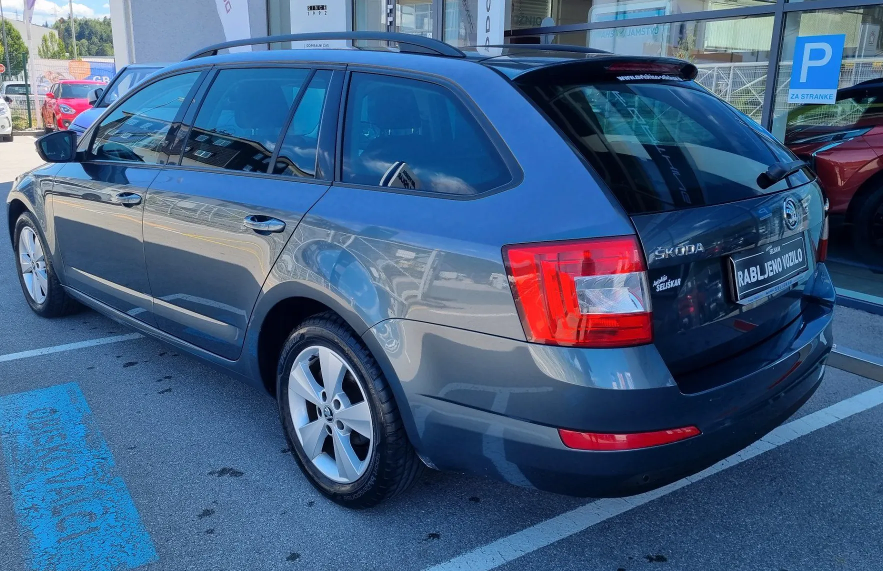 Zunanja slika - Škoda Octavia - Combi 1.2 TSI - SLOVENSKI - 2. LASTNIK - 5