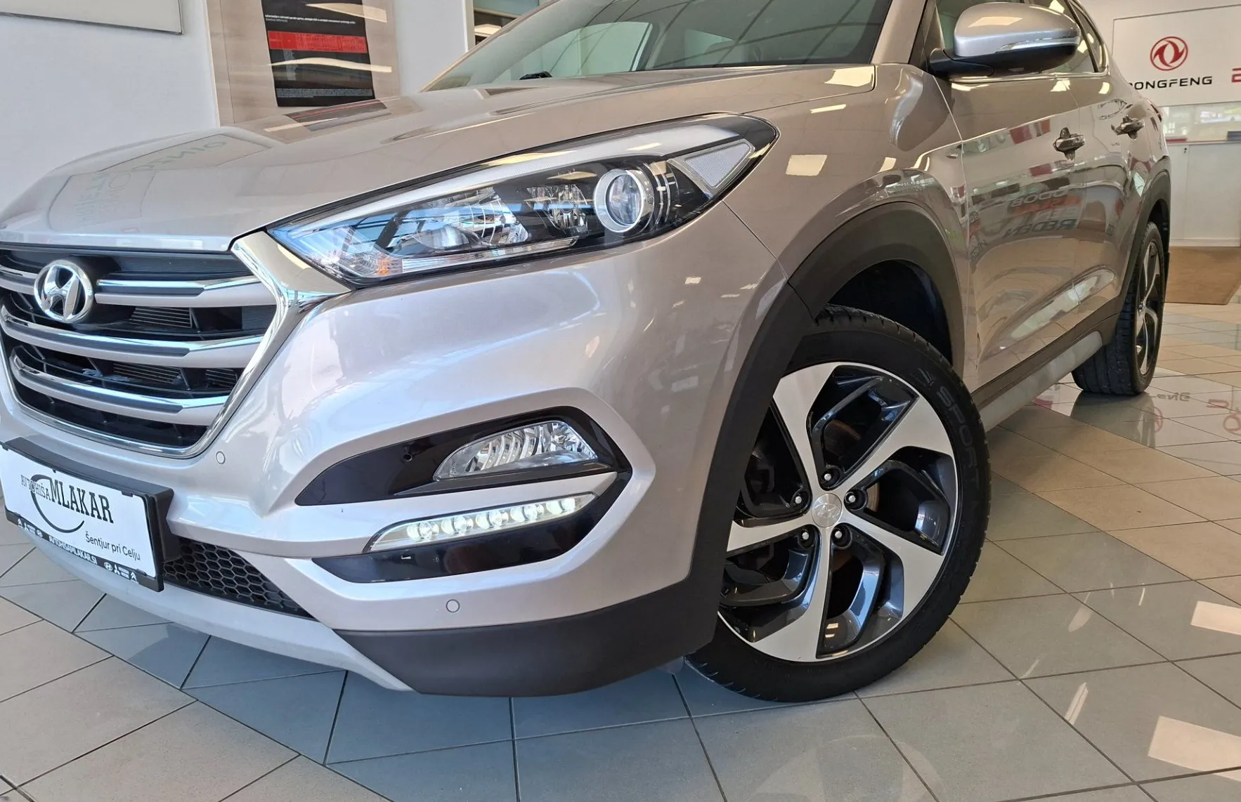Zunanja slika - Hyundai Tucson - 4WD 1.6 T-GDI Impression-1.LAST.-SLO-LED-NAVI-KAME - 2