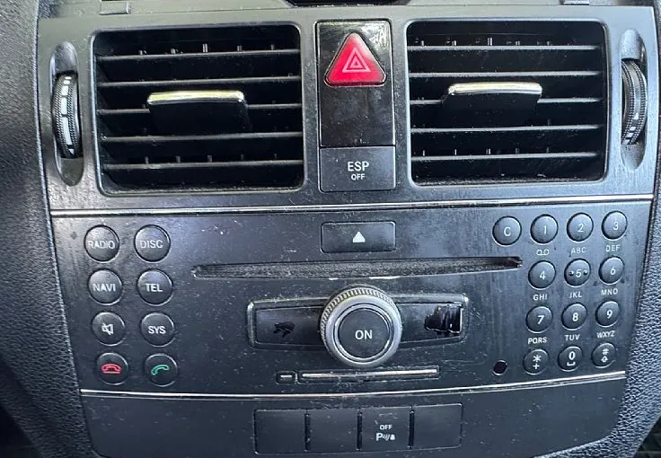 Zunanja slika - Mercedes-Benz C-Razred - 220 CDI 170ks °AUTOMATIC° °NAVI° °2x PDC° - 11