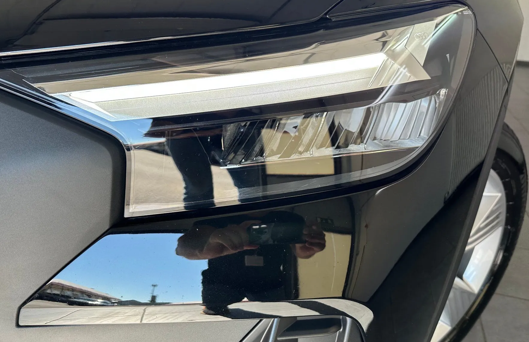 Zunanja slika - Audi Q4 - e-tron  45 e-tron quattro.NEMŠKI+4ALU.KAMERA.LED.NAVI - 8