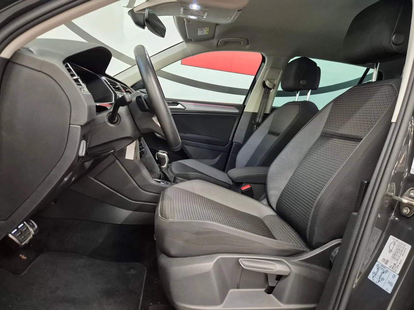 Zunanja slika - Volkswagen Tiguan - Life 2.0 TDI DSG - 5