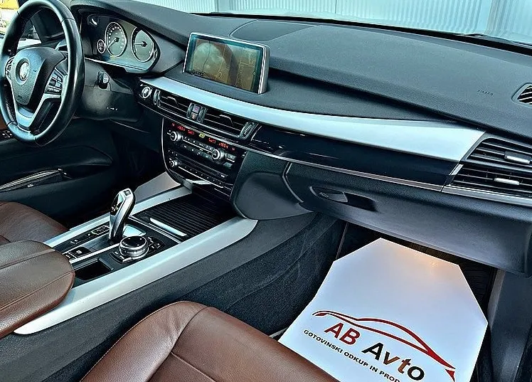 Zunanja slika - BMW X5 - serija : xDrive30d Avt Individual+ALU+NAVI PRO+BIXENON+TOP - 10