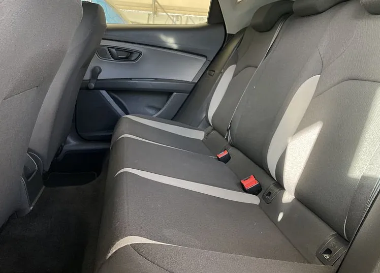 Zunanja slika - Seat Leon - 1.2 TSI Reference °VELIKI SERVIS°RADIO NA DOTIK° - 9