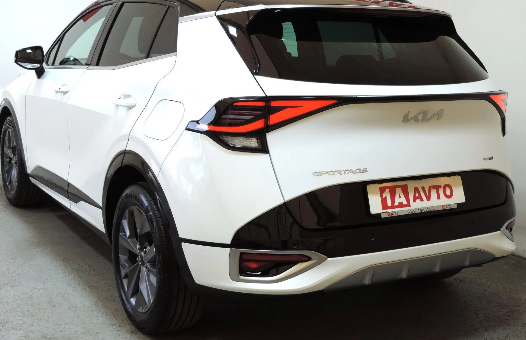 Zunanja slika - KIA Sportage - AWD 1.6 T-GDI PHEV GT-Line Avt. PANORAMA-USNJE… - 7
