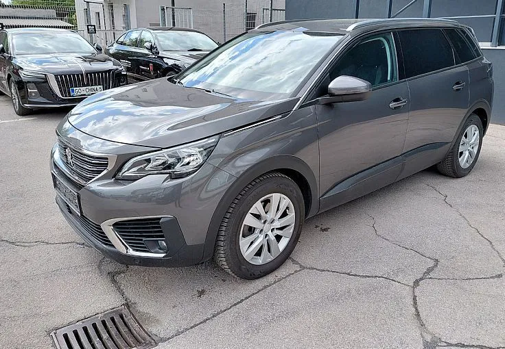 Zunanja slika - Peugeot 5008 - 1.2 PureTech 130 S S Allure Avt. + ZIMSKE GUME - 2