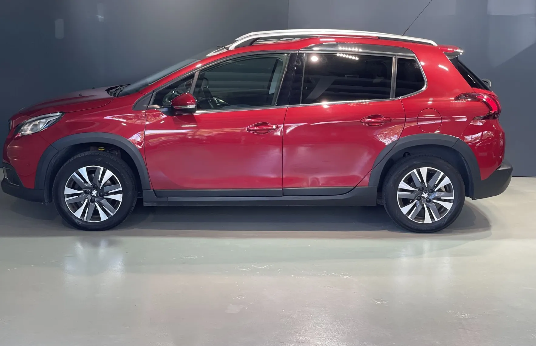 Zunanja slika - Peugeot 2008 - 1.2 PureTech 110 Stop Start ACTIVE EAT6 - 3