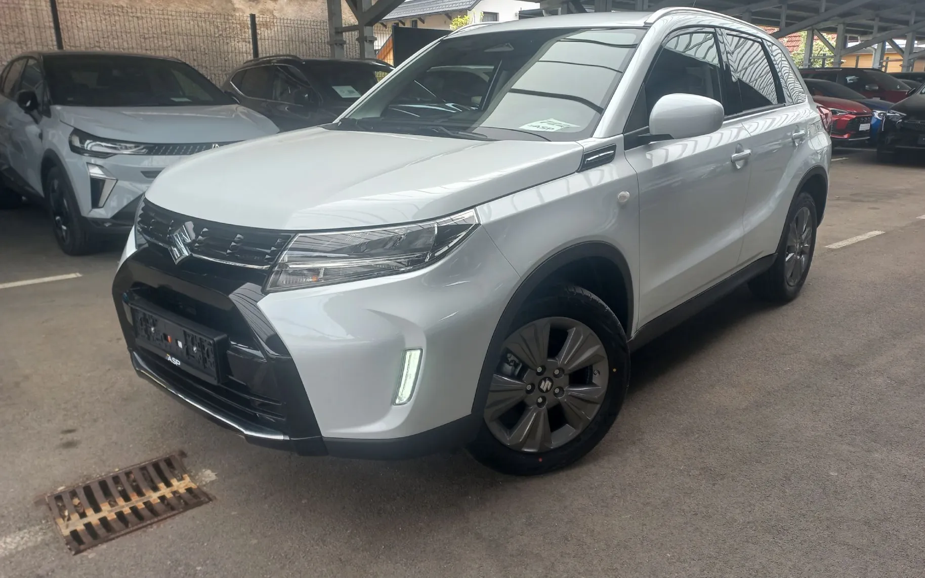 Zunanja slika - Suzuki Vitara - 1.4 Boosterjet AllGrip Hibrid Premium - 2