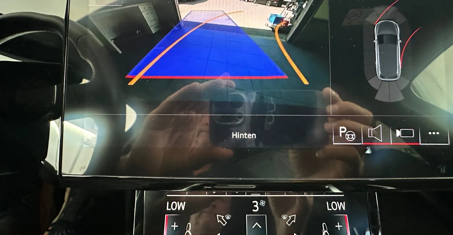 Zunanja slika - Audi e-tron - Audi  S line quattro 55.NEMŠKI+4ALU.KAMERA.K - 10