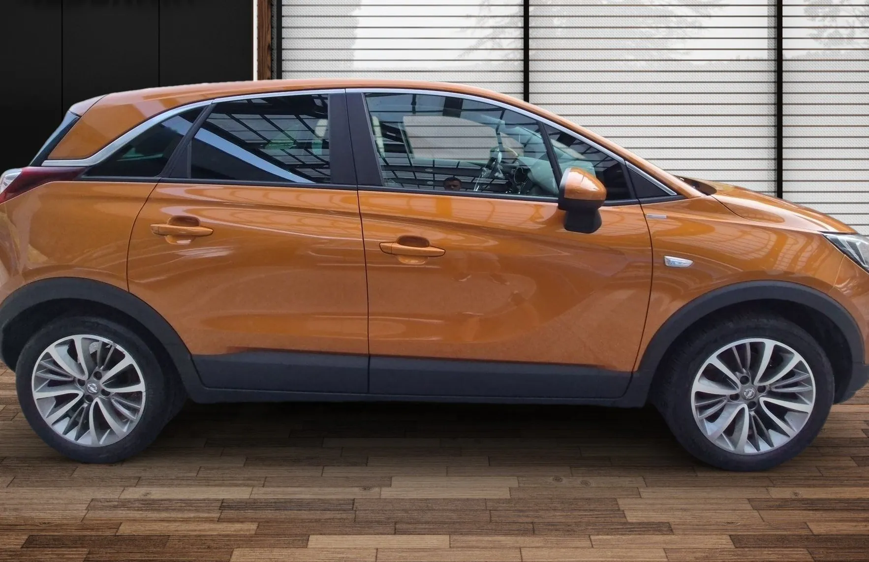 Zunanja slika - Opel Crossland X - INNOVATION 1.2 130PS M6-SLO-1.LAST-ODLIČEN - 3