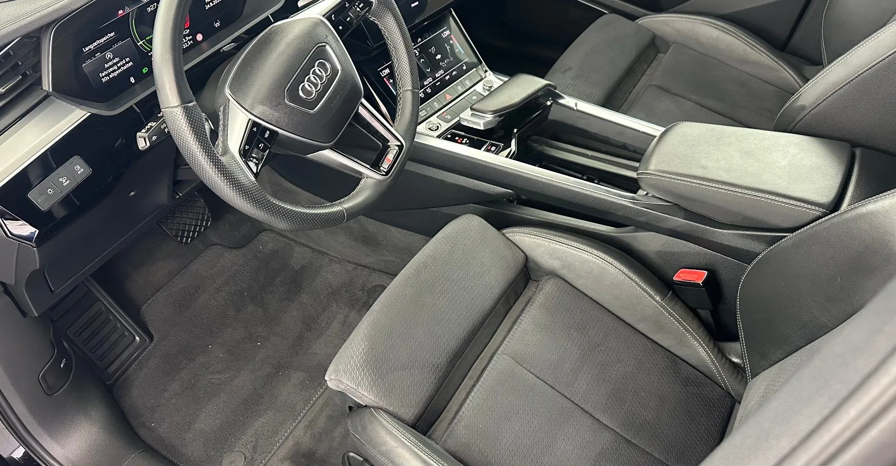 Zunanja slika - Audi e-tron - Audi  S line quattro 55.NEMŠKI+4ALU.KAMERA.K - 19