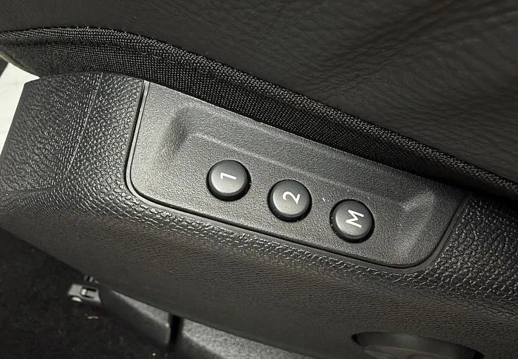 Zunanja slika - DS DS 7 Crossback - RIVOLI BlueHDi 130 - MEMORY - XENON - PDC - - 11