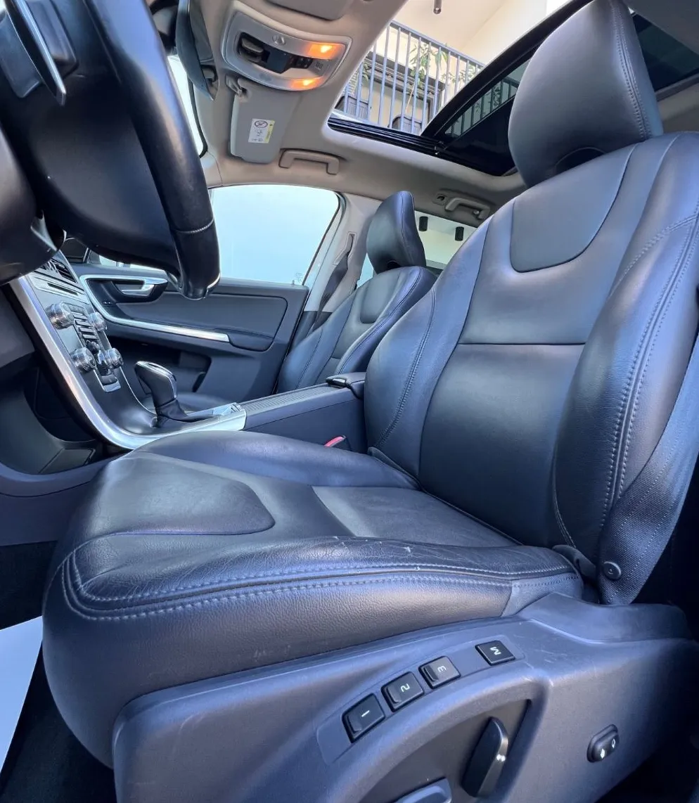 Zunanja slika - Volvo XC60 - T5 Summum Geartronic+1.LAST+NAVI+XENON - 11