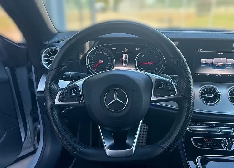 Zunanja slika - Mercedes-Benz E-Razred - 220d AMG LED PDC KAM TEMP NAVI - 13