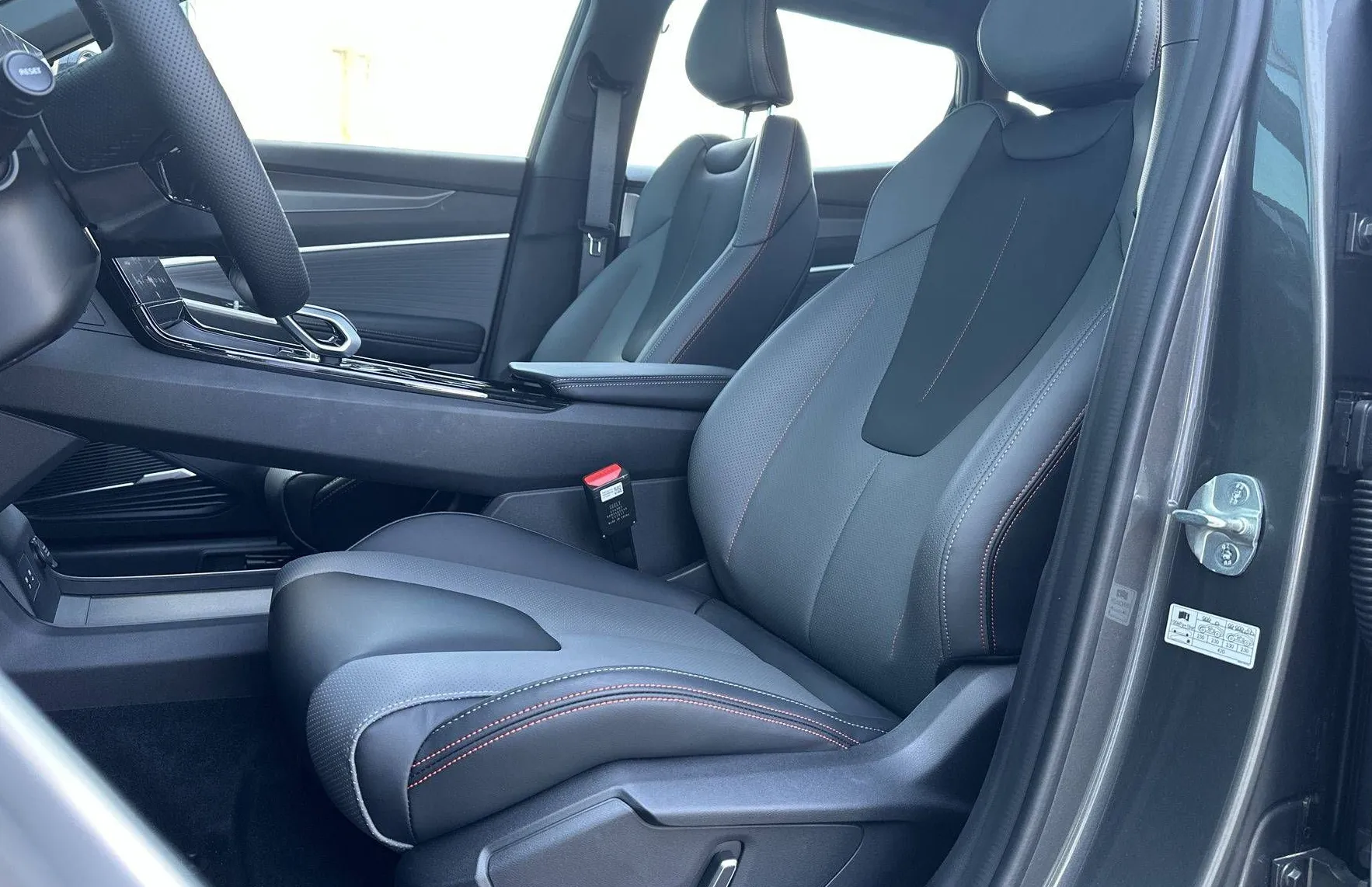 Zunanja slika - Geely Cityray - 1.5 7DCT FWD GK - 10