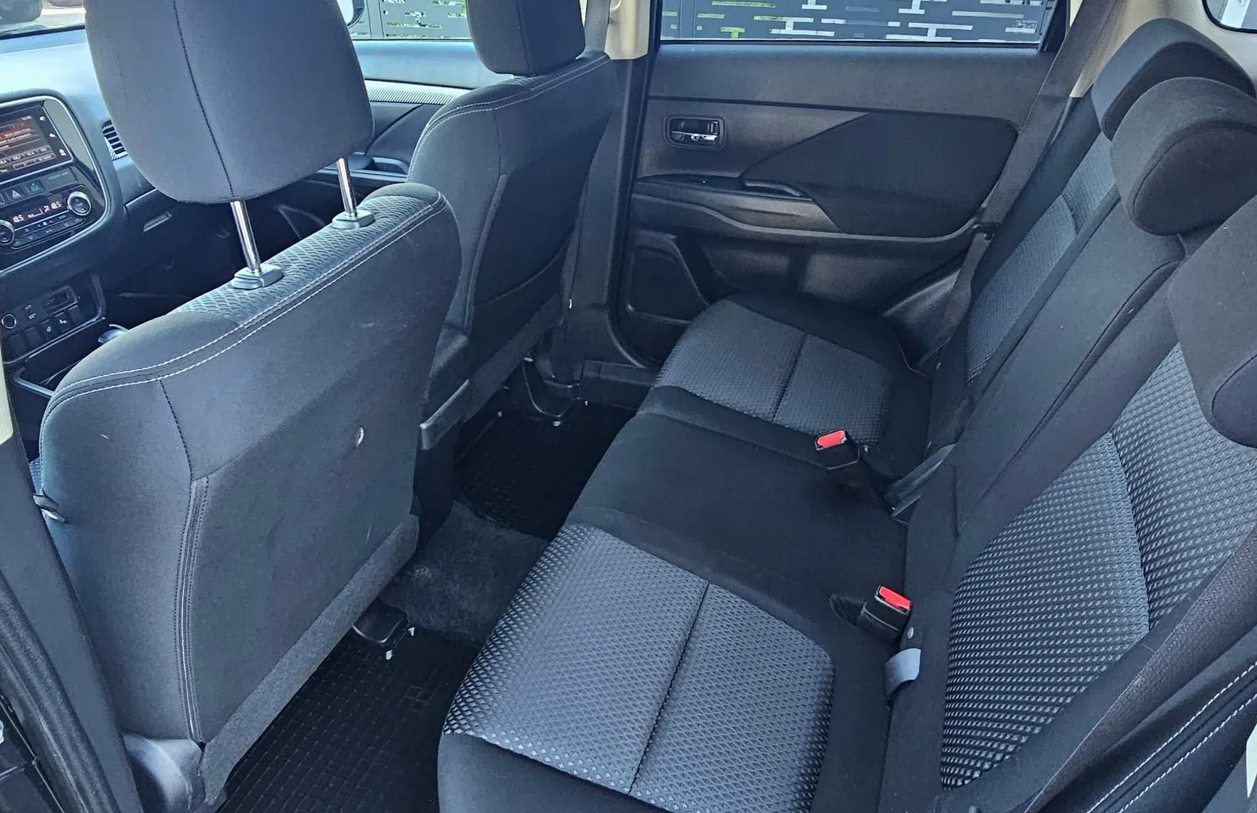 Zunanja slika - Mitsubishi Outlander - 4WD 2.2 DI-D Instyle+ Avt.-le 104.000km-Odličen- - 5