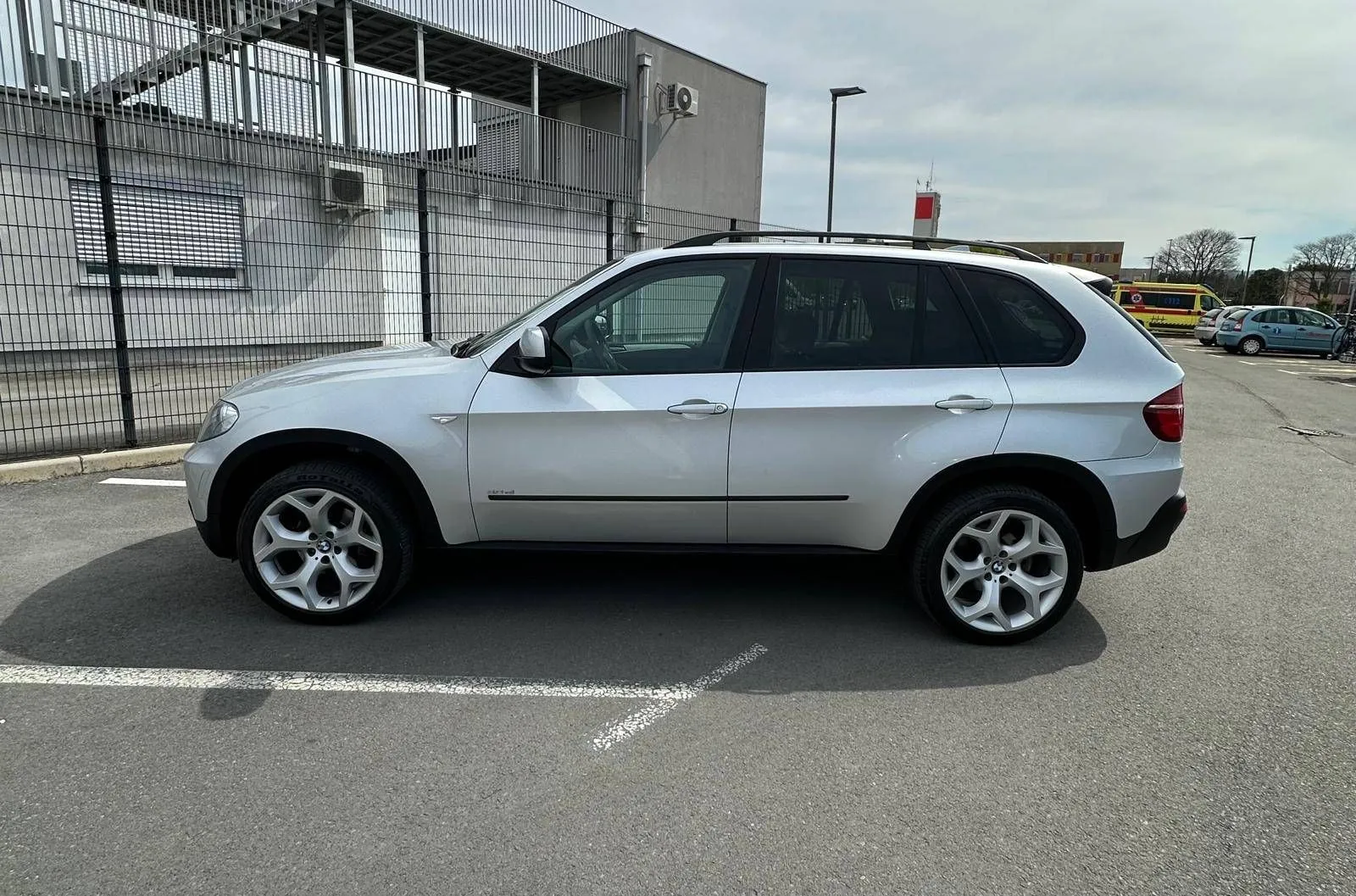 Zunanja slika - BMW serija X5: - 3.0si Avt. - 2