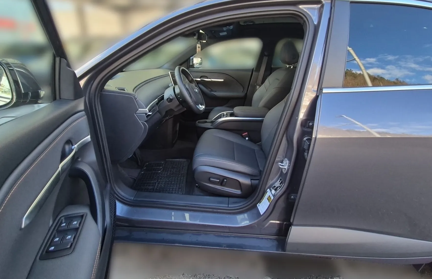 Zunanja slika - Vinfast VF6 - PLUS 59.6kWh 204PS FWD - 11