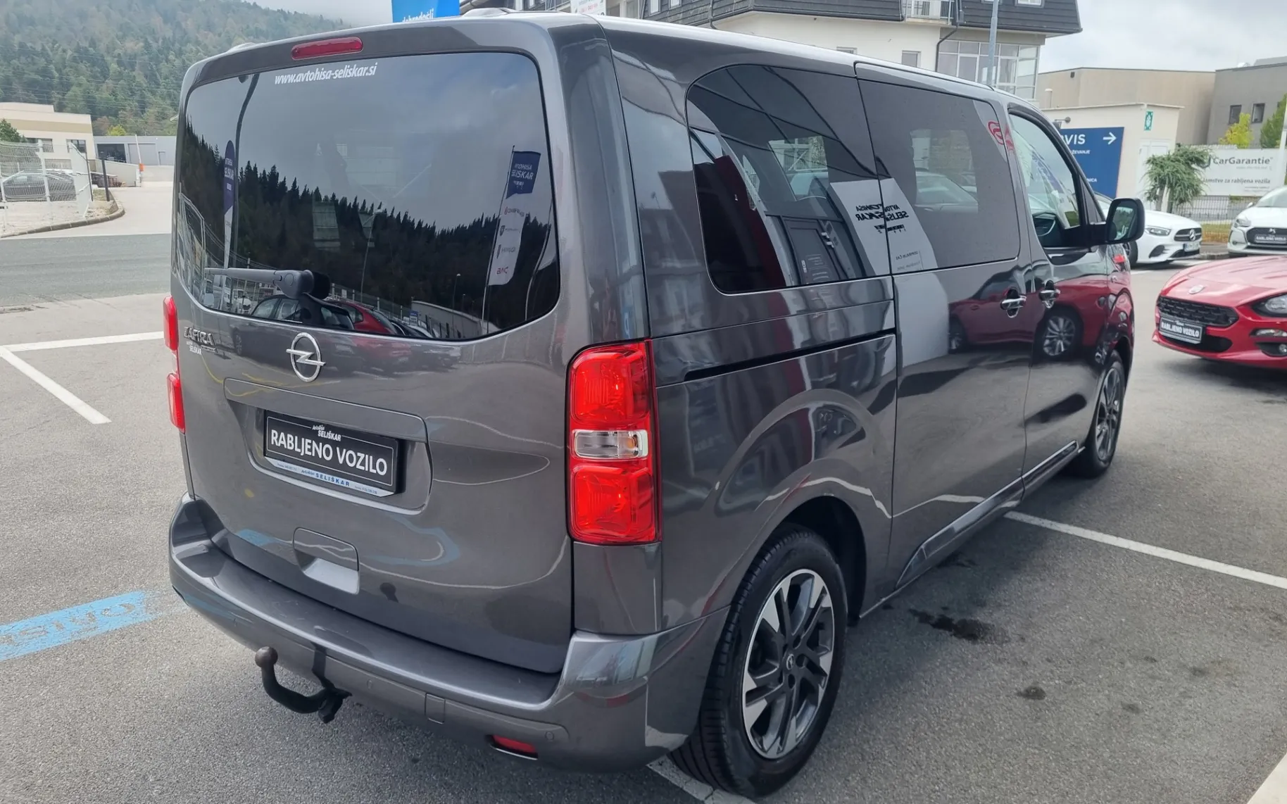 Zunanja slika - Opel Zafira - Life 2.0d M - 8 sedežev + VLEČNA KLJUKA - 15