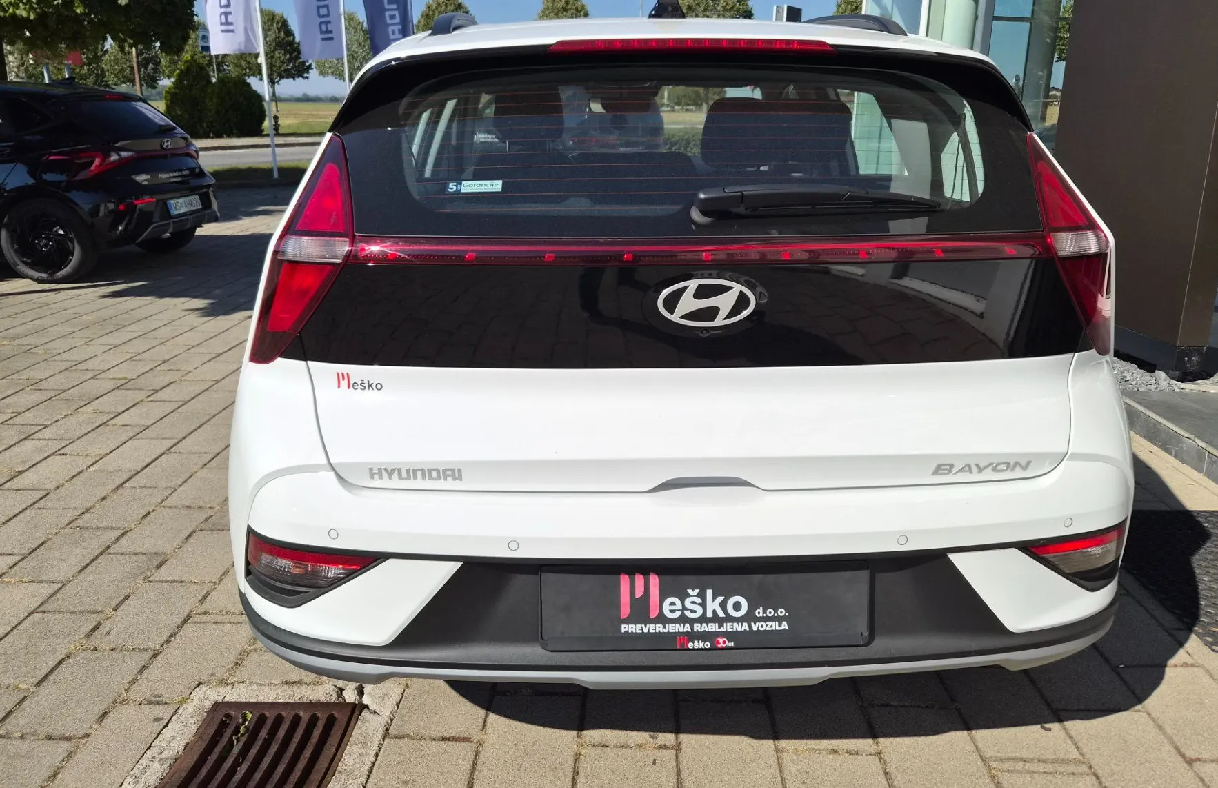 Zunanja slika - Hyundai Bayon - 1.2 MPI slo-1 last-tov.garancija-kamera-ac-pdc-... - 7