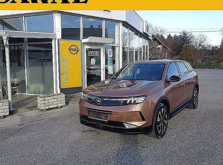 Zunanja slika - Opel Grandland - 1.2 145KM HYBRID - BOGATA OPREMA - 1