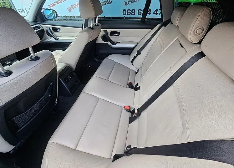 Zunanja slika - BMW Serija 3 - Touring: 318D ALU PLATIŠČA-NAVIGACIJA-PDC-USNJE - 12