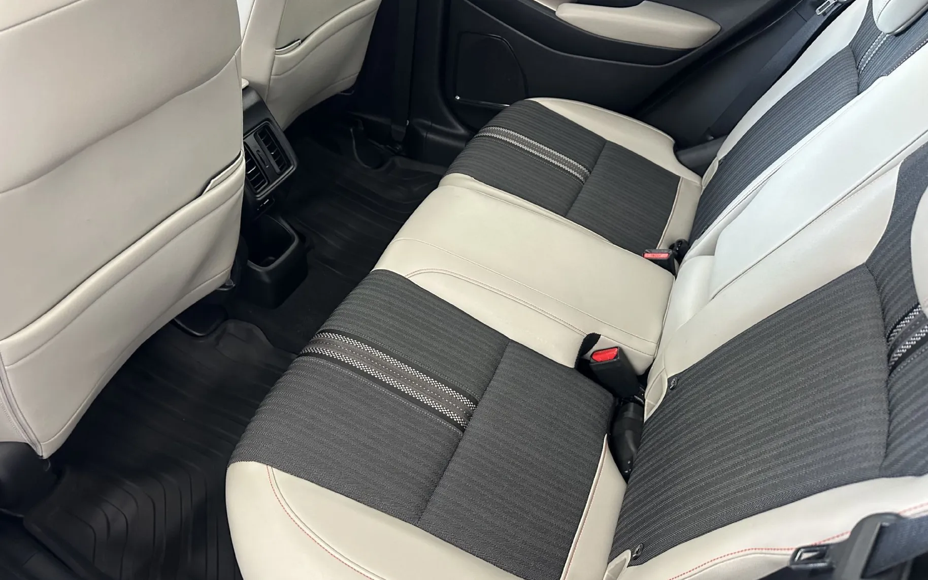 Zunanja slika - Honda HR-V - 1.5 i-MMD Hybrid Advan Style.LED.USNJE.KAMERA.96KW - 7