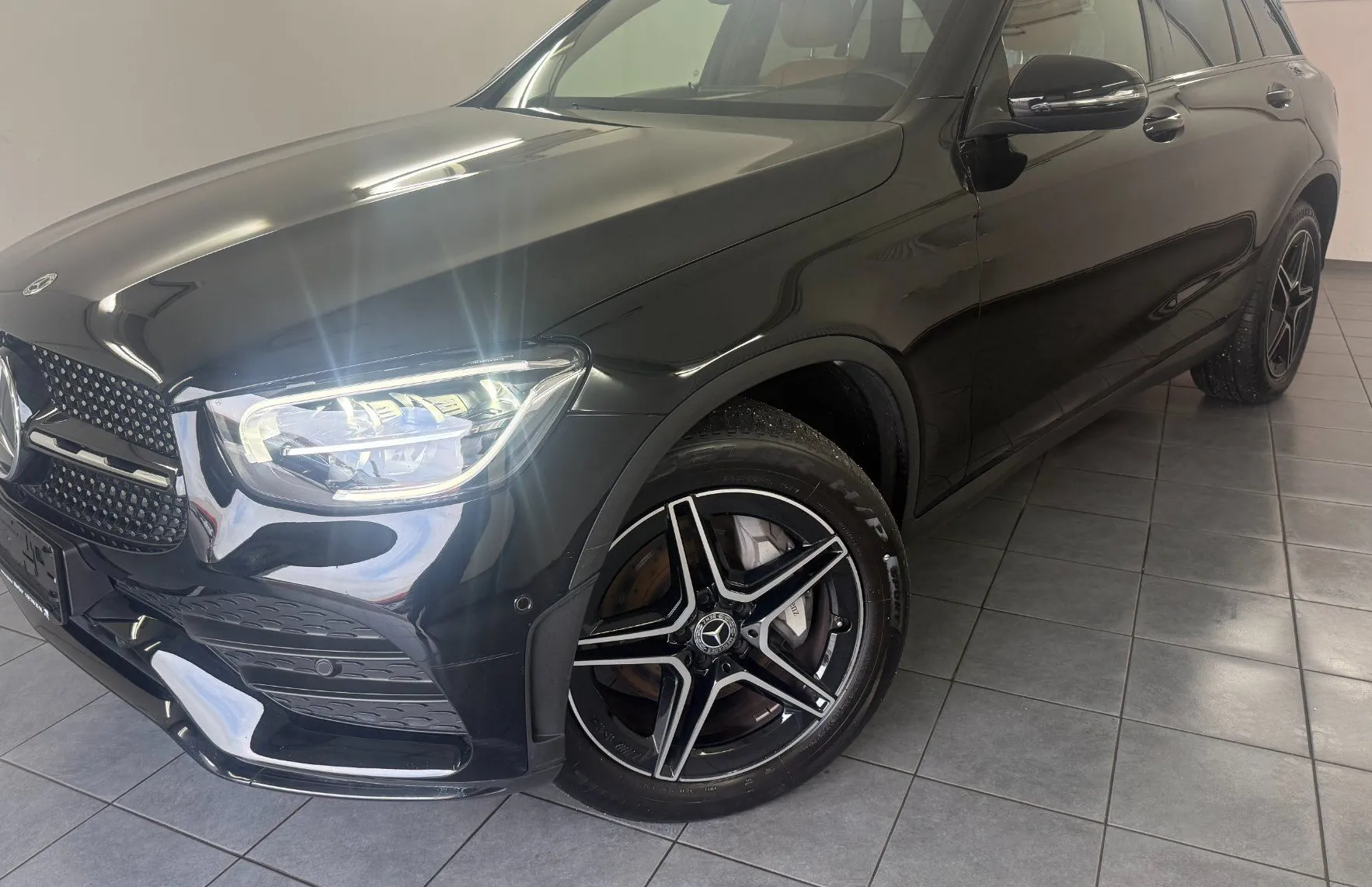 Zunanja slika - Mercedes-Benz GLC-Razred - GLC 300 e 4MATIC AMG Line Avt. - 1