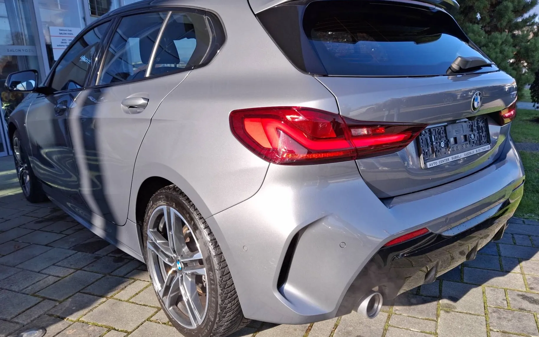 Zunanja slika - BMW Serija 1 - : 118iA 136ch M Sport DKG7 DECEMBRSKA AKCIJA - 4