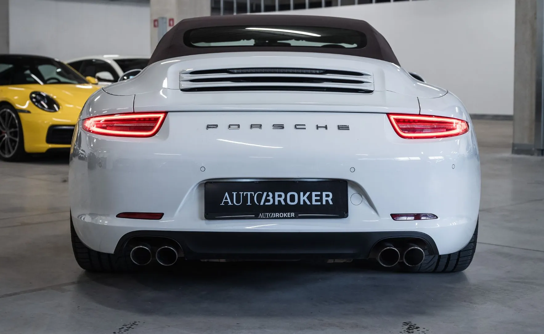 Zunanja slika - Porsche 911 Cabriolet - 3.8 CARRERA S - 6