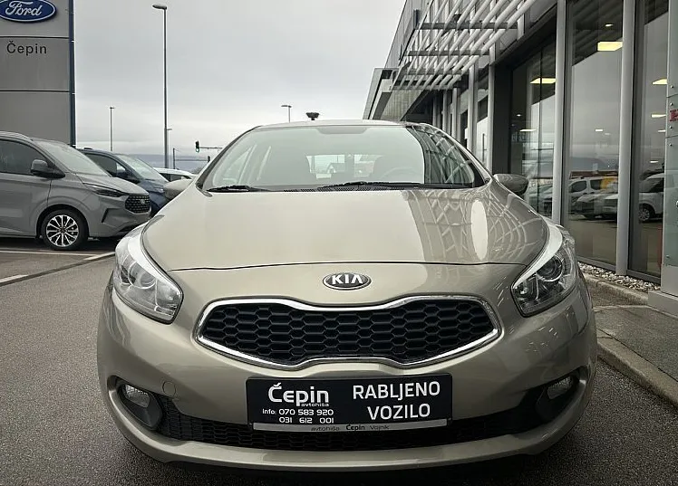 Zunanja slika - KIA Ceed - 1.4 gas CVVT  73 kW 100 KM  EX Style - 2
