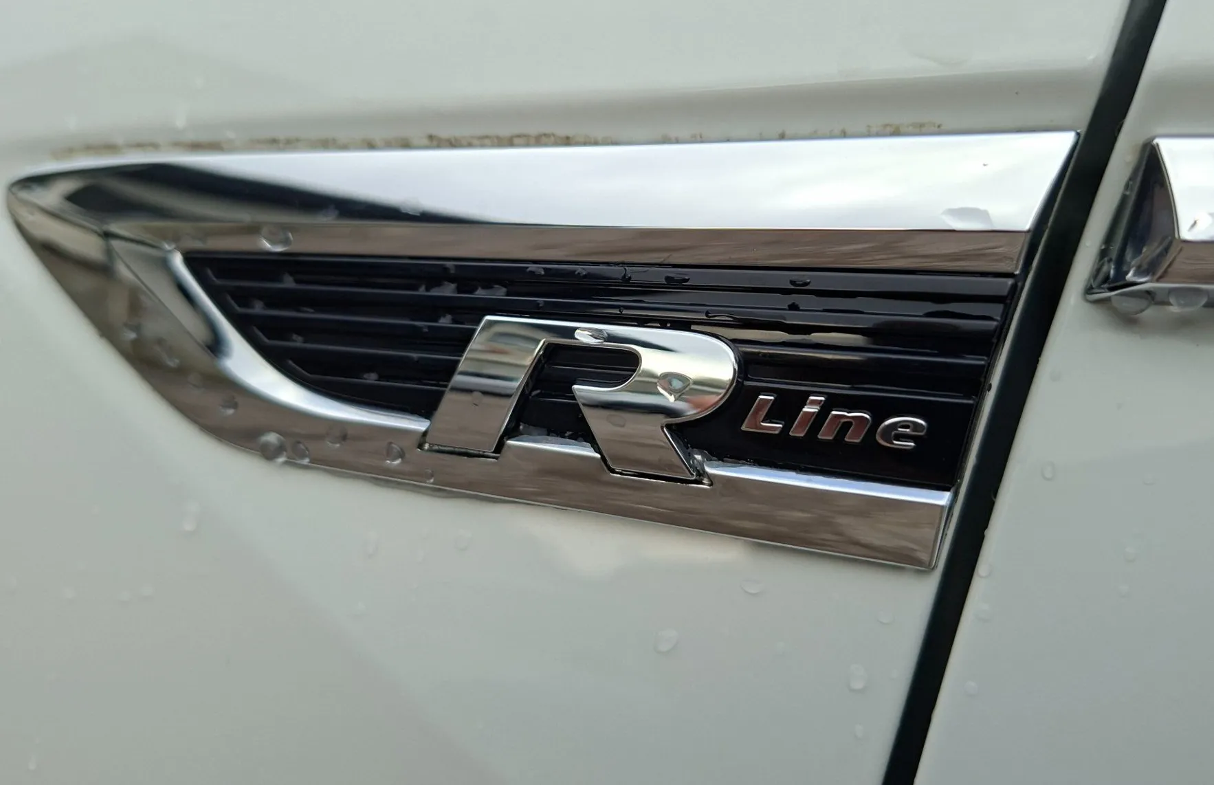 Zunanja slika - Volkswagen Tiguan Allspace - 4motion 2.0 TDI BMT R-Line Edition DSG - 19