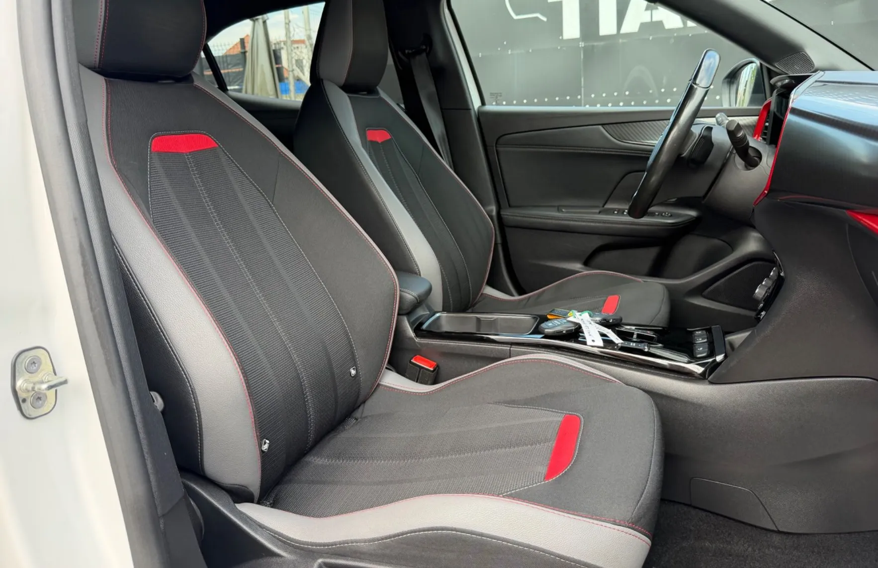 Zunanja slika - Opel Mokka - 1.2 GS LINE SLO-AUT-NAVI-KAMERA-ALU-VELIK SERVIS - 12
