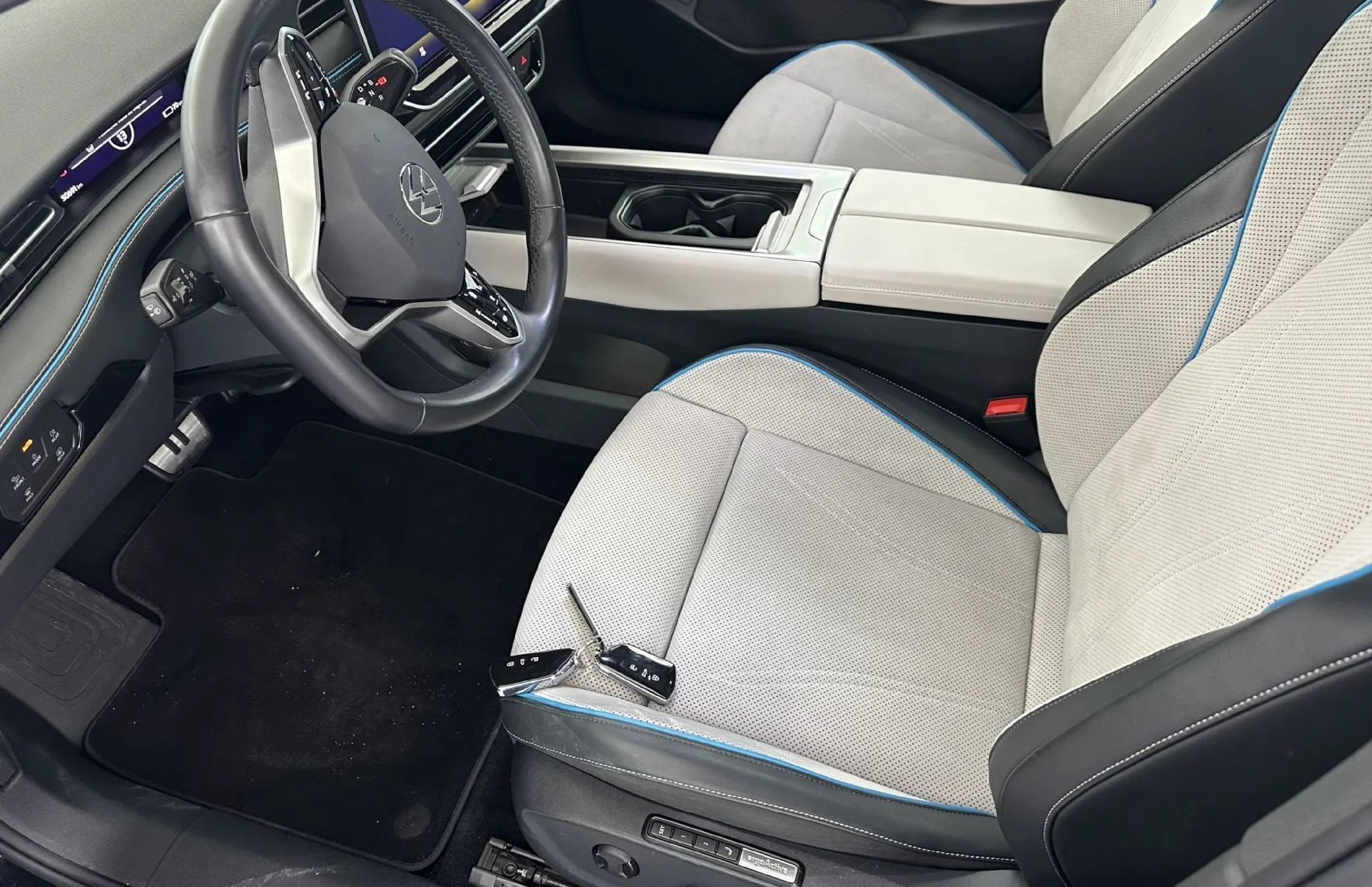 Zunanja slika - Volkswagen ID.7 - 210kW.NEMŠKI+4ALU.KAMERA.LED.NAVI.USNJE.ACC.PANORA - 15