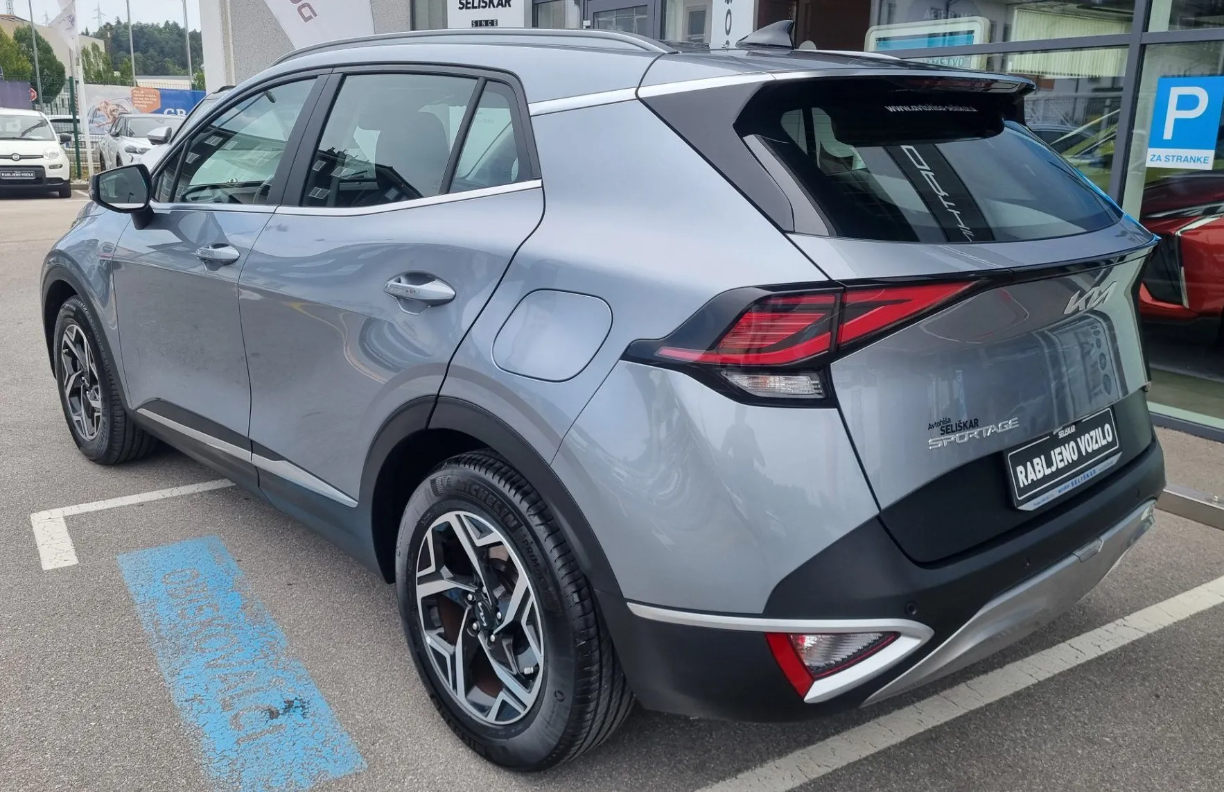 Zunanja slika - KIA Sportage - 1.6 T-GDI MHEV AVTOMATIK - SLOVENSKI + 1. LASTNIK - 6