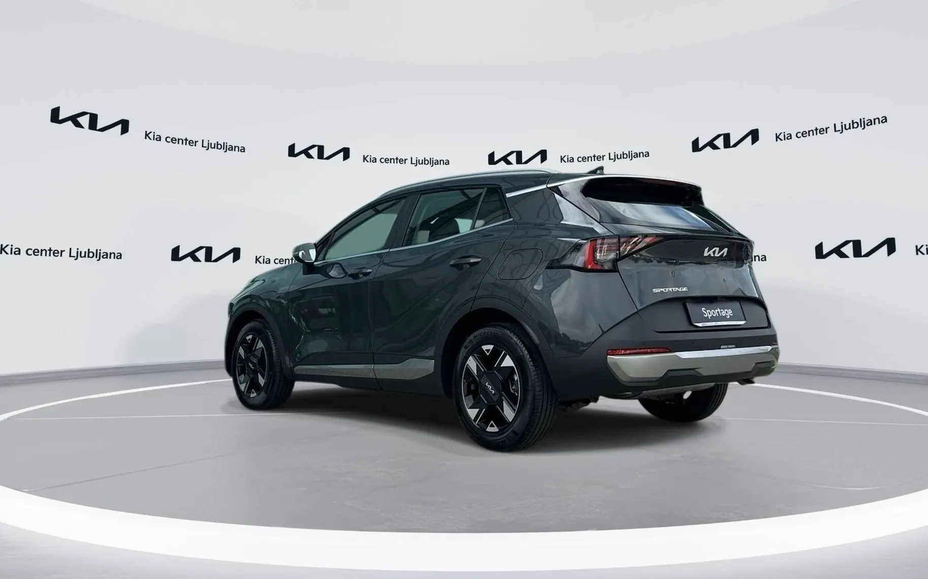 Notranja slika - KIA Sportage - 1.6 T-GDI LX Fresh ISG DCT - 7