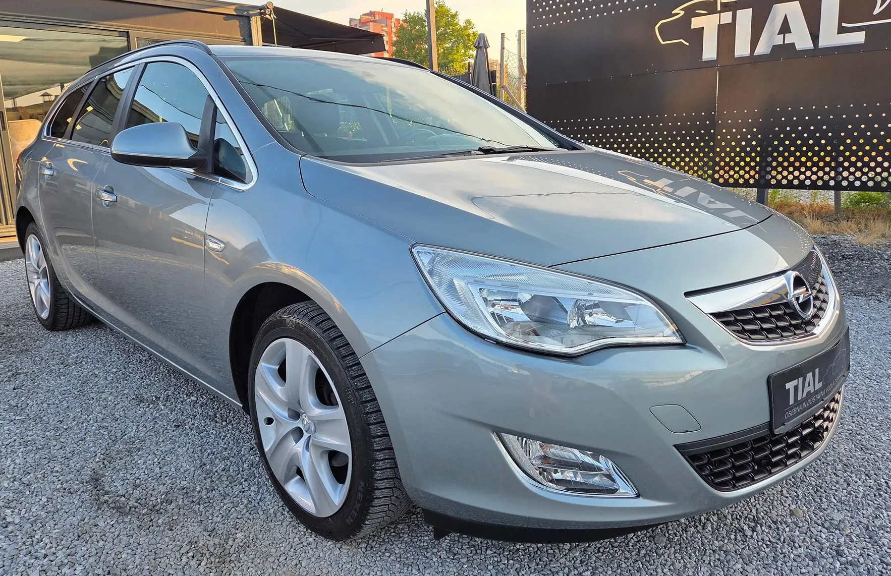Zunanja slika - Opel Astra - 1.6 SAMO 94.000KM-SLO-1.LASTNIK-KLIMA... - 3