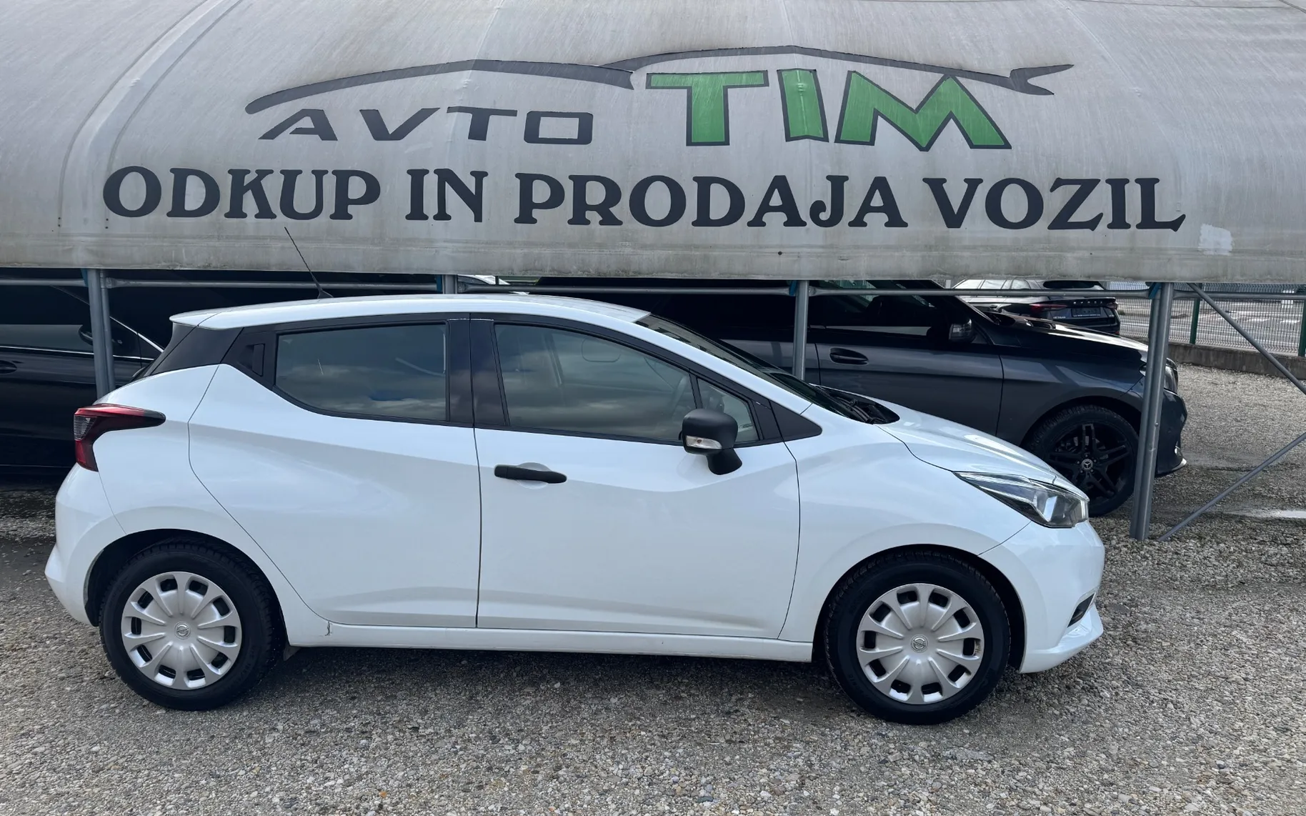 Zunanja slika - Nissan Micra - 1,0 Visia - 15