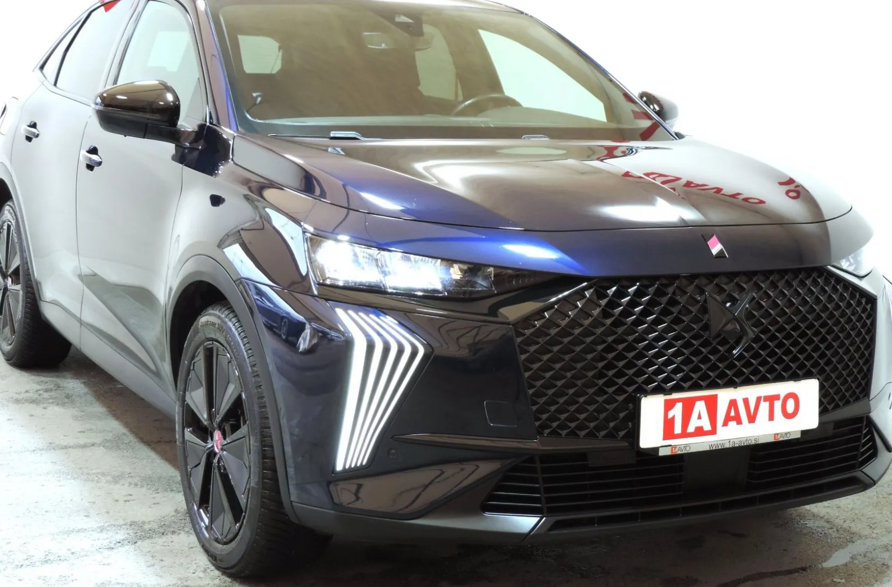 Zunanja slika - DS DS 7 - E-Tense 225 Performance Line Avt. - 3