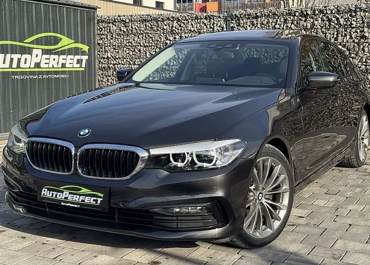 Zunanja slika - BMW Serija 5 - : 520d aut. |PANO|KAM|AMBI| - 3
