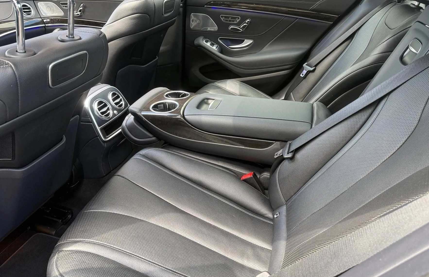 Zunanja slika - Mercedes-Benz S-Razred - 350d 4MATIC AMG LINE PANO MASAŽA ACC 360 ZRAČNO .. - 19