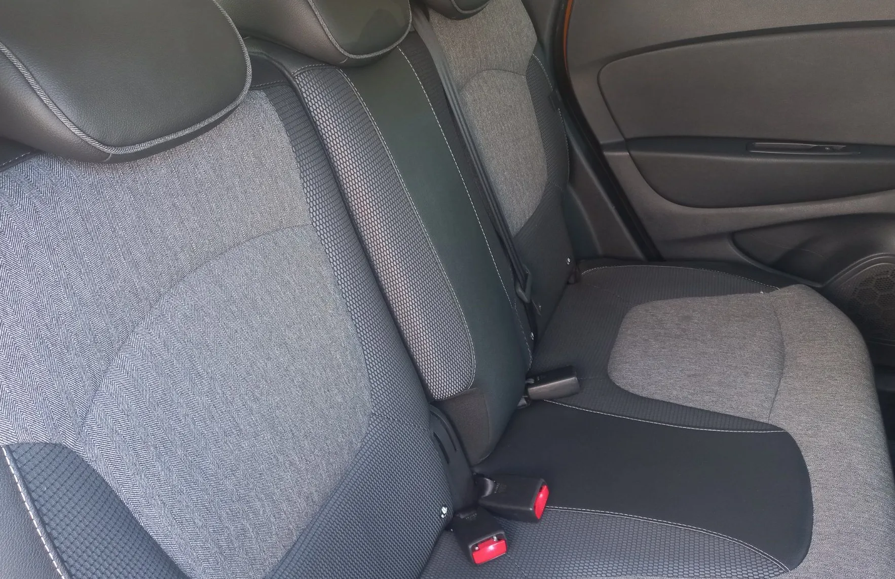 Zunanja slika - Renault Captur - TCe 90 Energy Outdoor - 9
