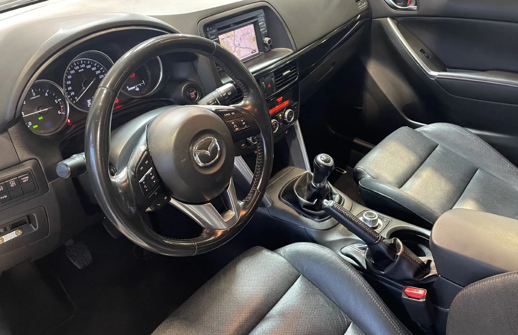 Zunanja slika - Mazda CX-5 - KEYLESS-NAVI-4X4-MEMORY-USNJE-GRETJE-BOSE-ALU-LED - 8