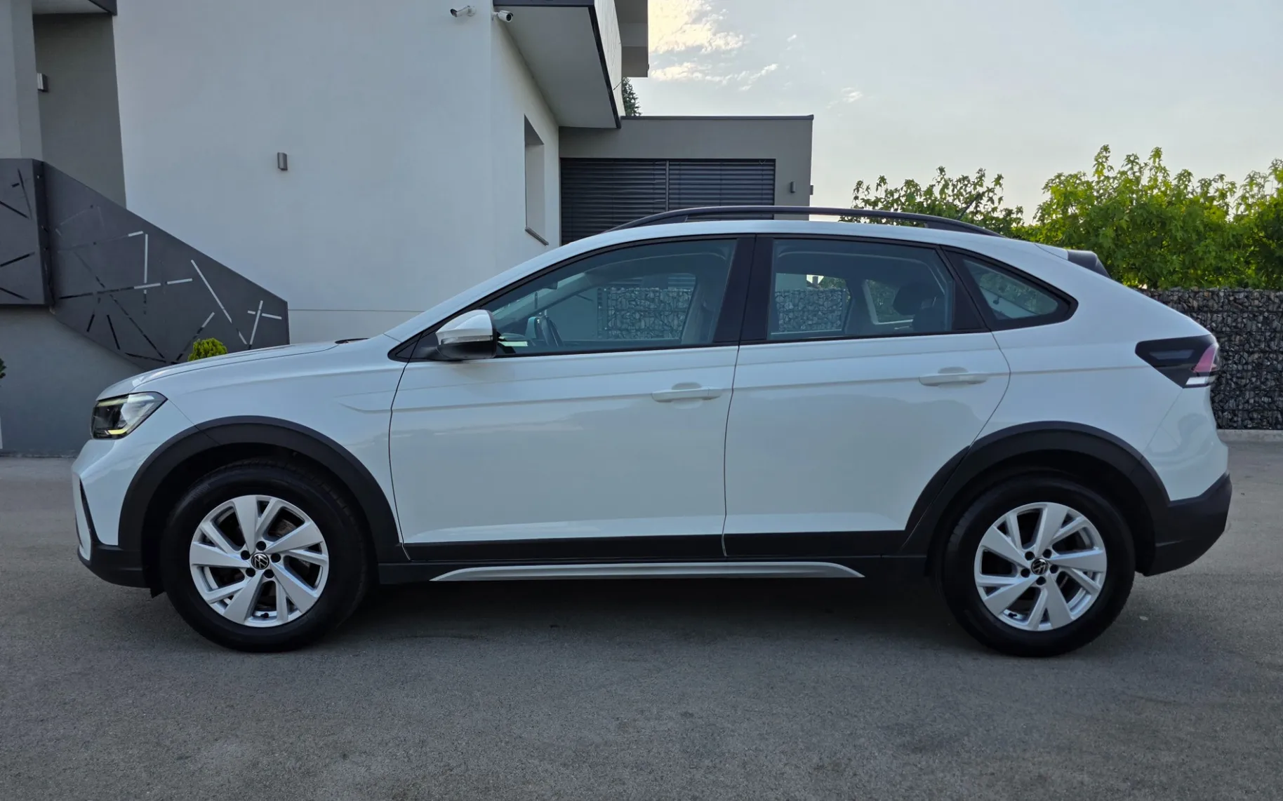 Zunanja slika - Volkswagen Taigo - 1,0 TSI Life - 2