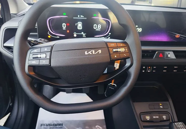 Zunanja slika - KIA Stonic - 1.0 T-GDi 73.6 kW  100 KM  LX Smart M T - 6