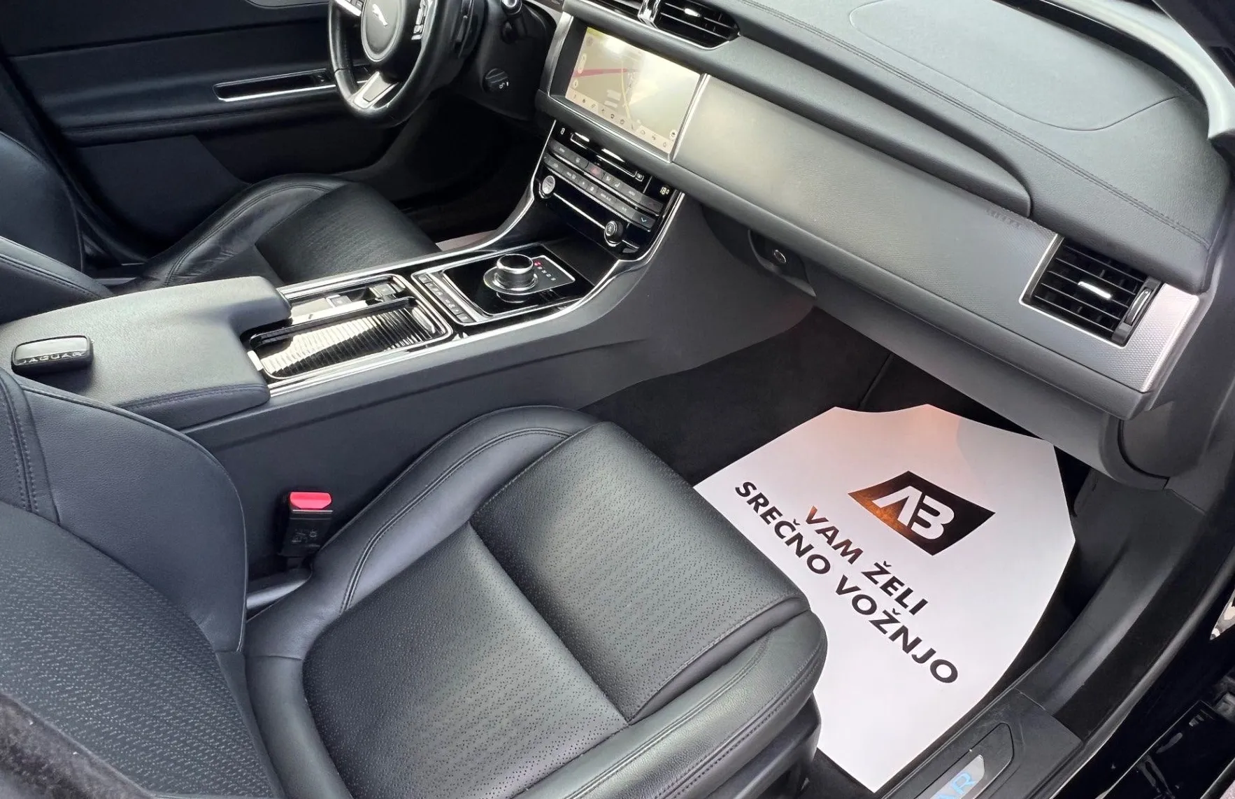 Zunanja slika - Jaguar XF - 2.0d+AWD+1.LAST+SLO+SAMO 66.507 km+ACC+KEYLESS GO - 15